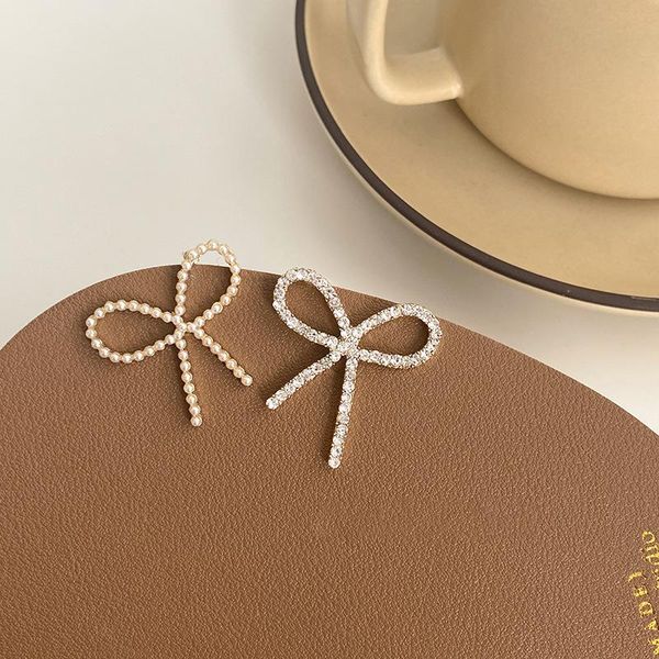 dangle & chandelier 2021 korean asymmetric pearl bow earrings women's fashion temperament simple versatile, Silver
dangle & chandelier 2021 korean asymmetric pearl bow earrings women's fashion temperament simple versatile, Silver