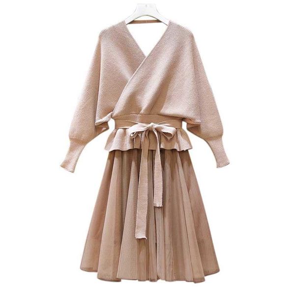 two piece dress spring women elegant sweater pullover midi skirt 2 set v-neck knitted elastic waist loose suit, White
two piece dress spring women elegant sweater pullover midi skirt 2 set v-neck knitted elastic waist loose suit, White