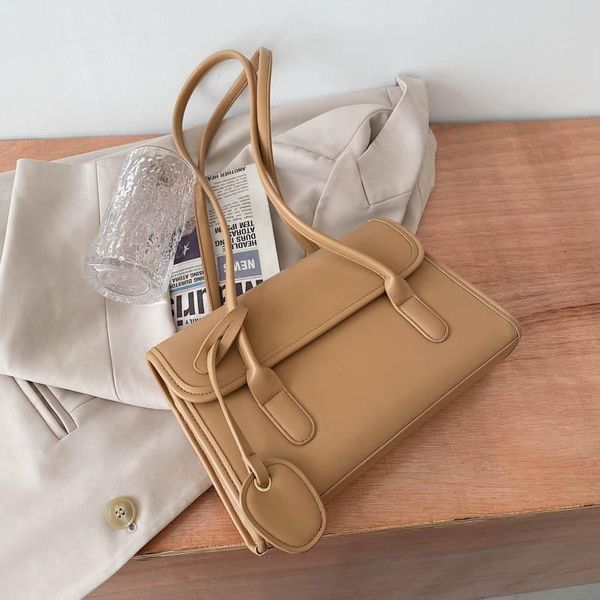 evening bags pu leather shoulder bag for women large capacity handbags fashion design simple casual trendy female
evening bags pu leather shoulder bag for women large capacity handbags fashion design simple casual trendy female