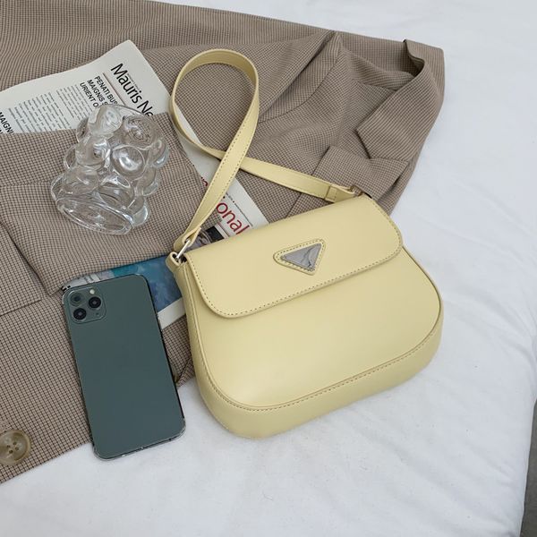 luxury handbags small women's new trend fashion single shoulder underarm version red cross carrying small square bag
luxury handbags small women's new trend fashion single shoulder underarm version red cross carrying small square bag