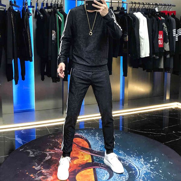 hoodies dark black male suit flower fashion striped around the neck pants and shirt for man in autumn
hoodies dark black male suit flower fashion striped around the neck pants and shirt for man in autumn