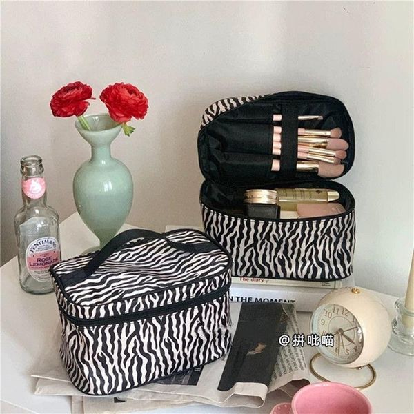 storage bags ins wind simple zebra pattern makeup package portable with wash supplies large capacity cosmetic bag
storage bags ins wind simple zebra pattern makeup package portable with wash supplies large capacity cosmetic bag