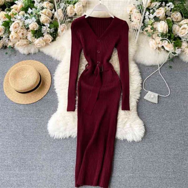 spring autumn solid color elegant women's red knitted dress ladies v-neck with belt slim bodycon midi dresses female robe 210514, Black;gray
spring autumn solid color elegant women's red knitted dress ladies v-neck with belt slim bodycon midi dresses female robe 210514, Black;gray