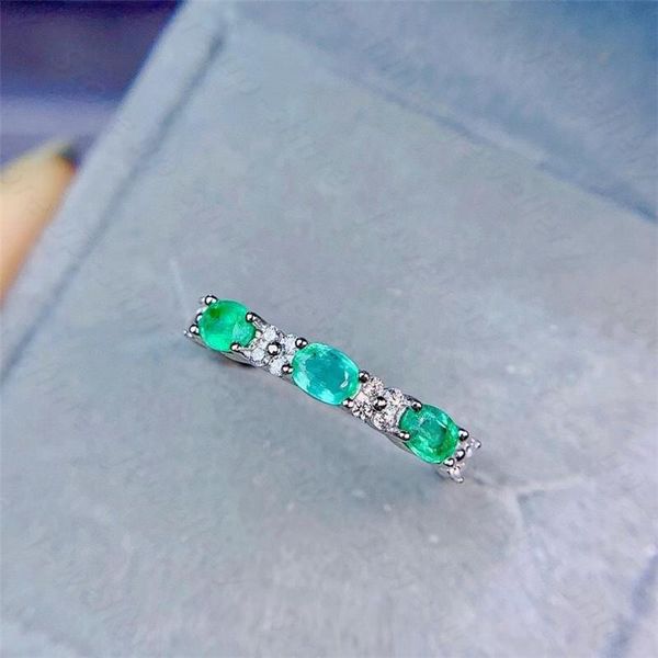 cluster rings style 925 silver inlaid natural emerald ring, women's simple and lovely, Golden;silver
cluster rings style 925 silver inlaid natural emerald ring, women's simple and lovely, Golden;silver