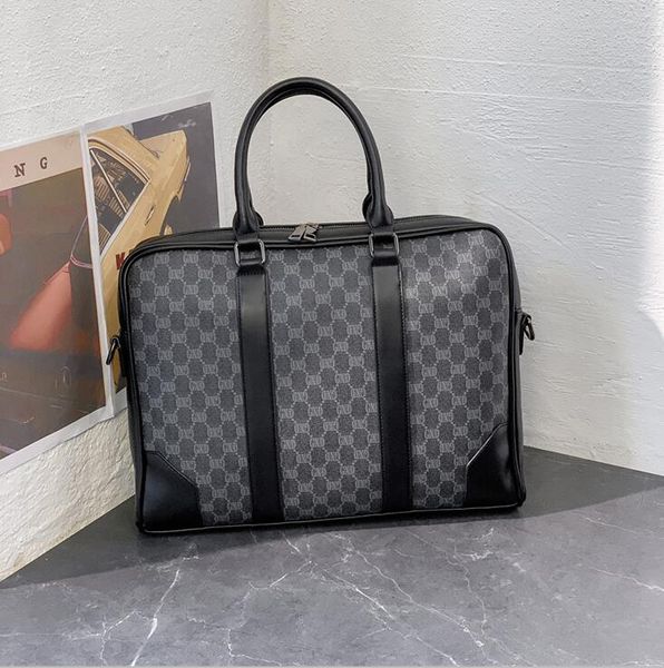 factory outlet mens shoulder bag street fashions printing business briefcase horizontal large leather men handbag classic plaid color matchi
factory outlet mens shoulder bag street fashions printing business briefcase horizontal large leather men handbag classic plaid color matchi