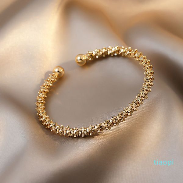 luxurys designers bracelet cuff bangles love bracelets designer jewelry women jewel-encrusted gold pearl steel for gift box good quality, White
luxurys designers bracelet cuff bangles love bracelets designer jewelry women jewel-encrusted gold pearl steel for gift box good quality, White