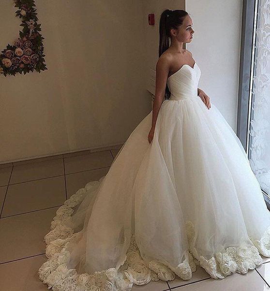 strapless ball gown wedding dresses with 3d flowers sweetheart corset back tulle plus size bridal gowns, White
strapless ball gown wedding dresses with 3d flowers sweetheart corset back tulle plus size bridal gowns, White