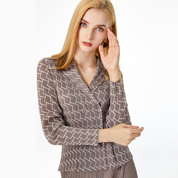 women's jackets women jacket large size spring geometric printed notched collar long sleeved double breasted stretch miyake pleated sho, Black;brown
women's jackets women jacket large size spring geometric printed notched collar long sleeved double breasted stretch miyake pleated sho, Black;brown