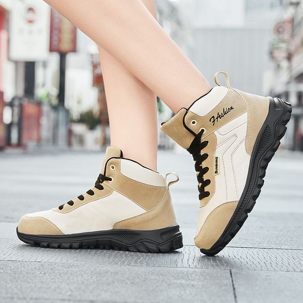 large size women's shoes autumn and winter leather high tide korean version leisure comfortable outdoor sports light
large size women's shoes autumn and winter leather high tide korean version leisure comfortable outdoor sports light