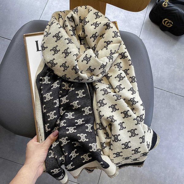 2021 imitation cashmere shawl women's autumn and winter thickened letter double-sided bib long fashion scarf for warmth, Blue;gray
2021 imitation cashmere shawl women's autumn and winter thickened letter double-sided bib long fashion scarf for warmth, Blue;gray