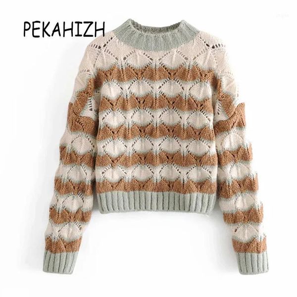 vintage o-neck long sleeve knitted sweater 2021 winter hollow out plaid pullover lady casual loose chic women's sweaters, White;black
vintage o-neck long sleeve knitted sweater 2021 winter hollow out plaid pullover lady casual loose chic women's sweaters, White;black