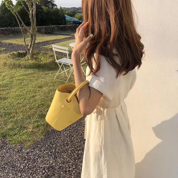 evening bags 2021 summer small bag fashion trendy white with messenger one-shoulder portable bucket
evening bags 2021 summer small bag fashion trendy white with messenger one-shoulder portable bucket