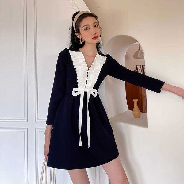 women's t-shirt retro french long sleeve female dress spring v-neck plied blue bow 375i, White
women's t-shirt retro french long sleeve female dress spring v-neck plied blue bow 375i, White