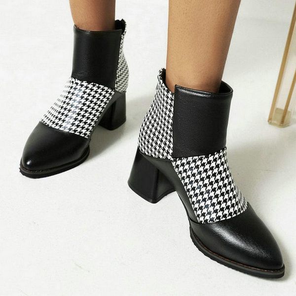 boots 2021 women ankle fashion mixed color pu leather ladies square heel back zipper pointed toe women's big size 45, Black
boots 2021 women ankle fashion mixed color pu leather ladies square heel back zipper pointed toe women's big size 45, Black