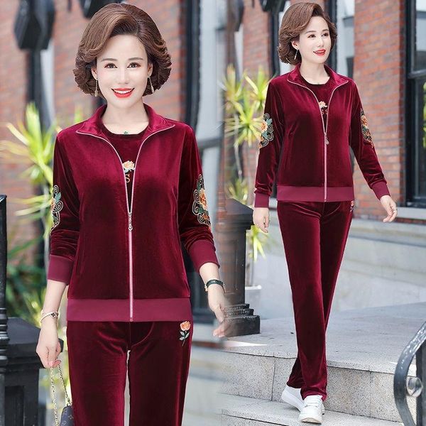 women's two piece pants 2021 spring women tracksuits zipper jacket + short sleeve t-shirts +pants suit ladies casual velvet 3 set suits, White
women's two piece pants 2021 spring women tracksuits zipper jacket + short sleeve t-shirts +pants suit ladies casual velvet 3 set suits, White