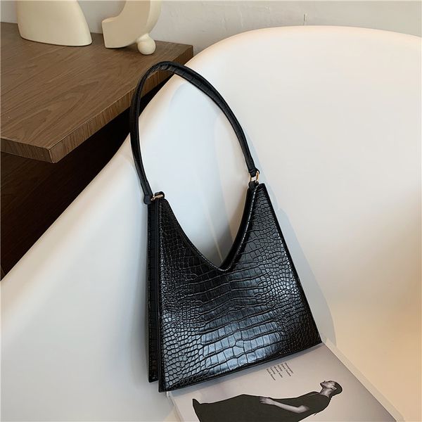 crocodile pattern pu leather shoulder bags for womens 2021 new designer female armpit bags solid color ladies handbags hand bag
crocodile pattern pu leather shoulder bags for womens 2021 new designer female armpit bags solid color ladies handbags hand bag