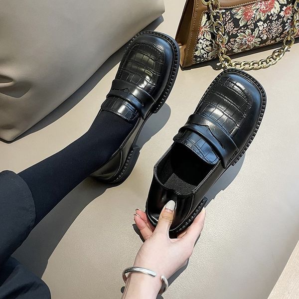 slip on platform shoes women suqare toe oxford for woman shallow 2021 new solid leather casual plus size c0410, Black
slip on platform shoes women suqare toe oxford for woman shallow 2021 new solid leather casual plus size c0410, Black