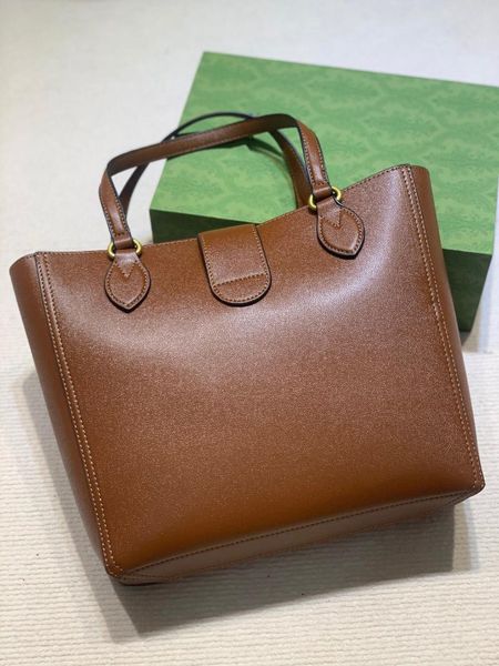 evening bags female bag 2021 trend fashion exquisite retro printing large-capacity tote simple handbag shoulder
evening bags female bag 2021 trend fashion exquisite retro printing large-capacity tote simple handbag shoulder