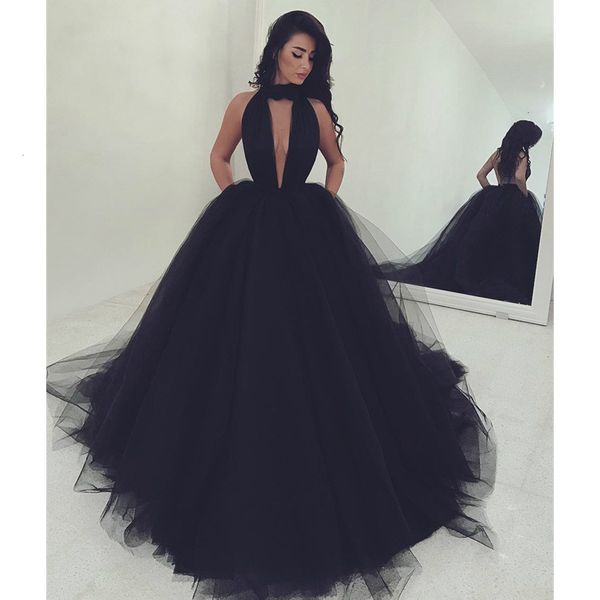 black princess evening dress long ball gowns high-end prom dresses backless 2021 new sweep train deep v-neck haute couture, Black;red
black princess evening dress long ball gowns high-end prom dresses backless 2021 new sweep train deep v-neck haute couture, Black;red