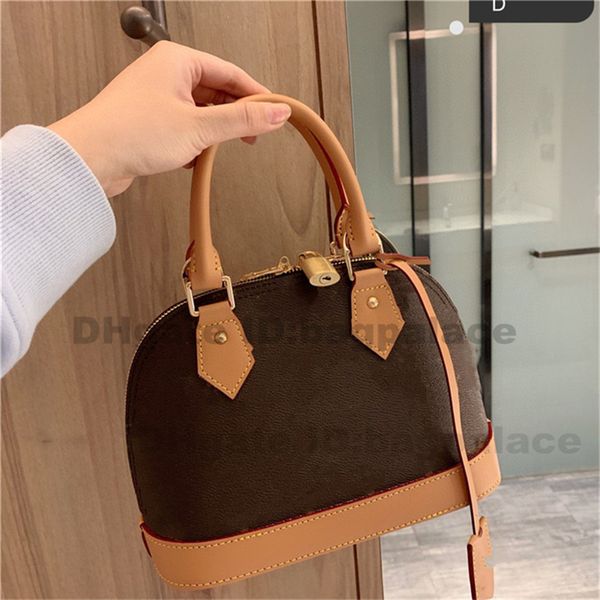 handbag designer handbags women luxurys designers bags 2021 deauville tote zhouzhoubao123 crossbody bag classic shell shoulder
handbag designer handbags women luxurys designers bags 2021 deauville tote zhouzhoubao123 crossbody bag classic shell shoulder