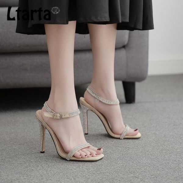 women's shoes: solid color hollow out large size water diamond one button classic stiletto sandals cwf, Black
women's shoes: solid color hollow out large size water diamond one button classic stiletto sandals cwf, Black
