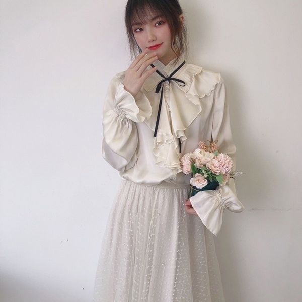 neploe spring flare sleeve drawstring blusas detachable collar women blouse elegant chic ruffles pleated shirts 210510, White
neploe spring flare sleeve drawstring blusas detachable collar women blouse elegant chic ruffles pleated shirts 210510, White