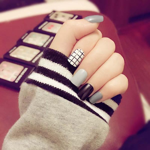 false nails fashion girls white grid patterns acrylic fake women simple casual artificial nail with glue press on set, Red;gold
false nails fashion girls white grid patterns acrylic fake women simple casual artificial nail with glue press on set, Red;gold