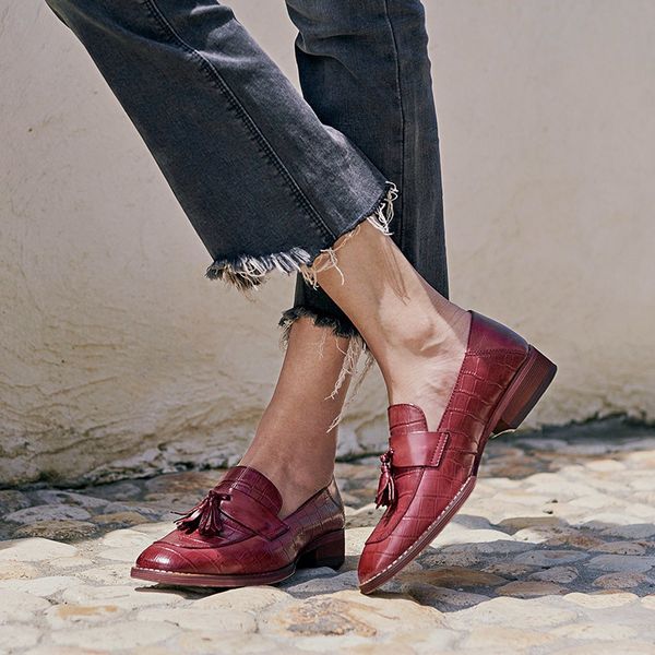 dress shoes loafers women stone patten cow leather fringe slip on shoes waxing square toe ladies flats handmade 27053, Black
dress shoes loafers women stone patten cow leather fringe slip on shoes waxing square toe ladies flats handmade 27053, Black