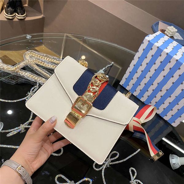 women crossbody bags designers metal hasp contrast color letter engraved ladies shoulderbags 2 straps bag
women crossbody bags designers metal hasp contrast color letter engraved ladies shoulderbags 2 straps bag