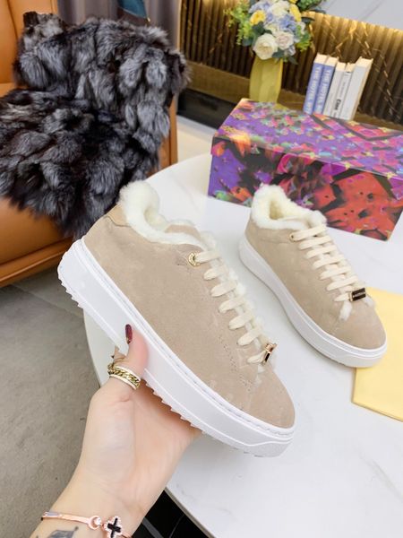 designer luxury sneaker men women casual shoes genuine leather sneakers party velvet calfskin 0617, Black
designer luxury sneaker men women casual shoes genuine leather sneakers party velvet calfskin 0617, Black