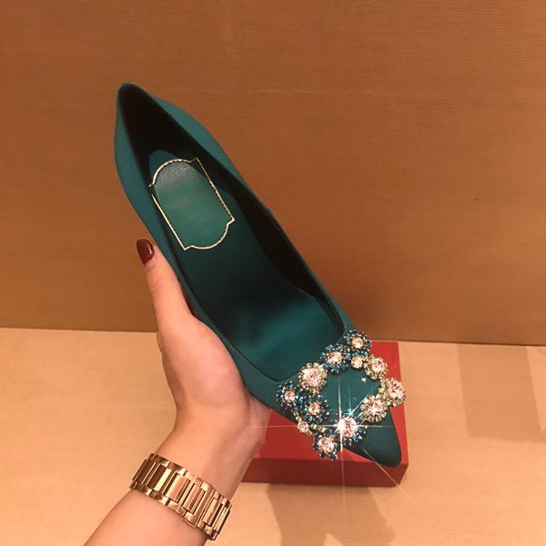 brand women temperament sandals real leather womens sandal highs heels shoes fashion popular woman shoe large size 35-39, Black
brand women temperament sandals real leather womens sandal highs heels shoes fashion popular woman shoe large size 35-39, Black