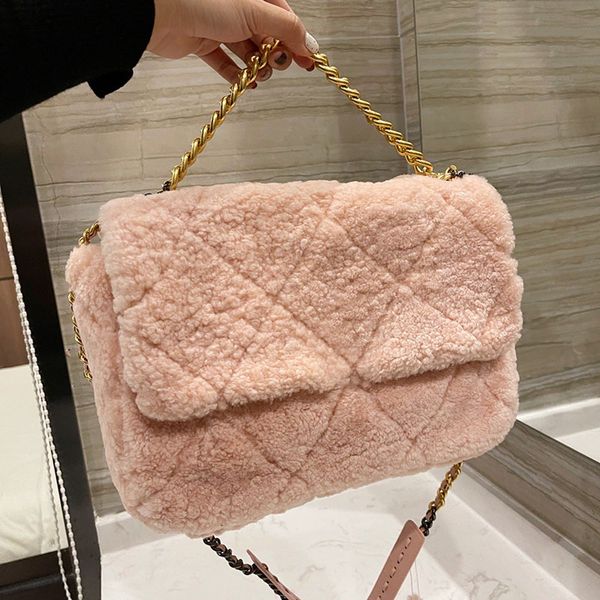 19 series shearling fur jumbo bags black/white/pink/brown quilted chain handle totes cross body shoulder lambswool gold hardware designer lu
19 series shearling fur jumbo bags black/white/pink/brown quilted chain handle totes cross body shoulder lambswool gold hardware designer lu