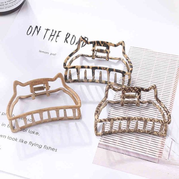hair accessories jewelry 2021 korean cat's head hollowed out coil back grab clip metal leopard large ornament, Golden;white
hair accessories jewelry 2021 korean cat's head hollowed out coil back grab clip metal leopard large ornament, Golden;white