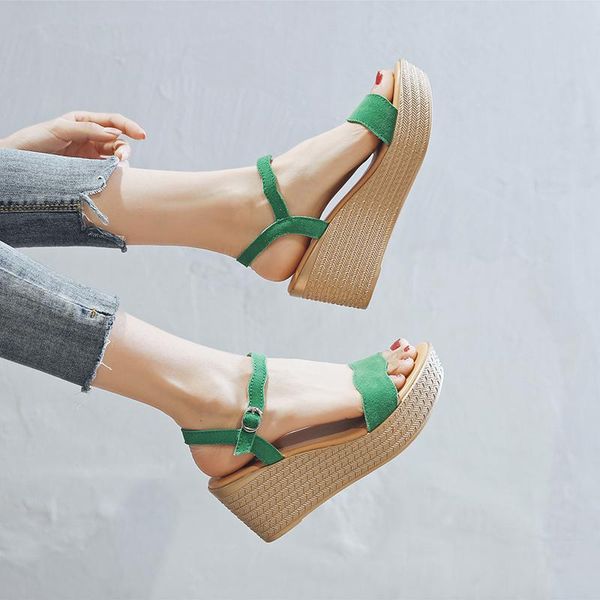 dress shoes 2021 fashion summer platform women sandals wedges thick bottom black green beach size 35 - 40
dress shoes 2021 fashion summer platform women sandals wedges thick bottom black green beach size 35 - 40