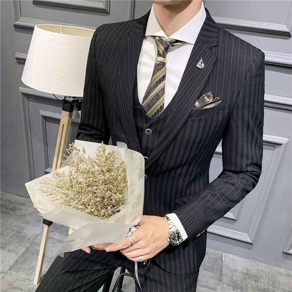 men's 2021 stripe casual suit three piece slim fit youth wedding dress suits & blazers, White;black
men's 2021 stripe casual suit three piece slim fit youth wedding dress suits & blazers, White;black