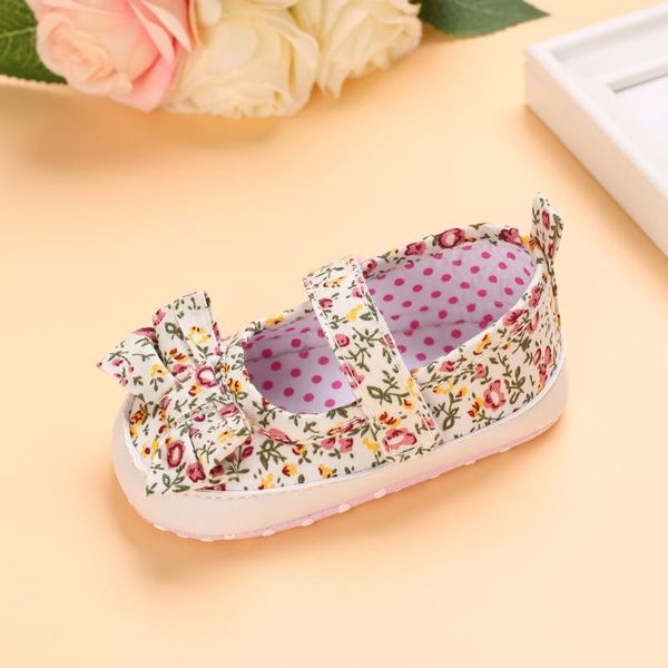 first walkers prewalker baby shoes female 0-18 months bowknot flower princess born toddler
first walkers prewalker baby shoes female 0-18 months bowknot flower princess born toddler