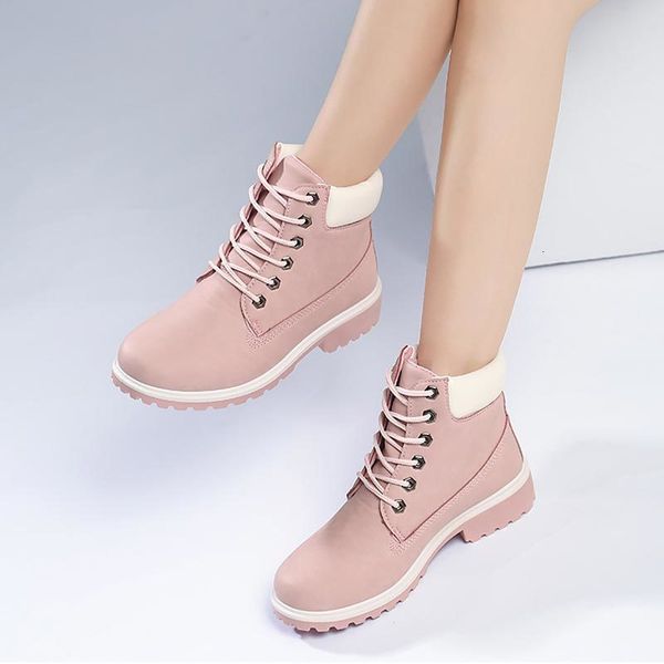 boots women's leather shoes with shoelaces and hair, snow boots for women, warm-haired shoes, winter, Black
boots women's leather shoes with shoelaces and hair, snow boots for women, warm-haired shoes, winter, Black