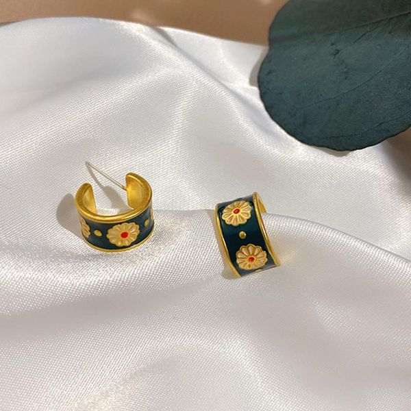 silver pin court blue metalwhite flower circle earrings for women girl jewlery stud, Golden;silver
silver pin court blue metalwhite flower circle earrings for women girl jewlery stud, Golden;silver