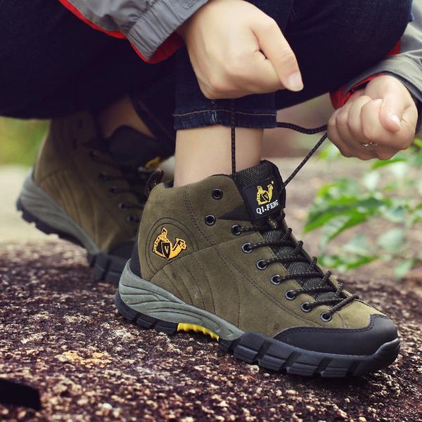 boots winter warm men fur plus snow handmade waterproof working ankle high shoes outdoor climbing sneakers, Black
boots winter warm men fur plus snow handmade waterproof working ankle high shoes outdoor climbing sneakers, Black