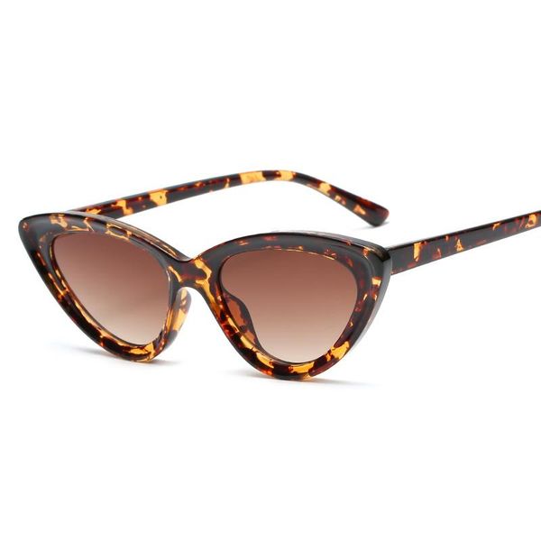 sunglasses fashion triangle cat eye ladies women european and american trend wild small frame street shooting travel seaside, White;black
sunglasses fashion triangle cat eye ladies women european and american trend wild small frame street shooting travel seaside, White;black