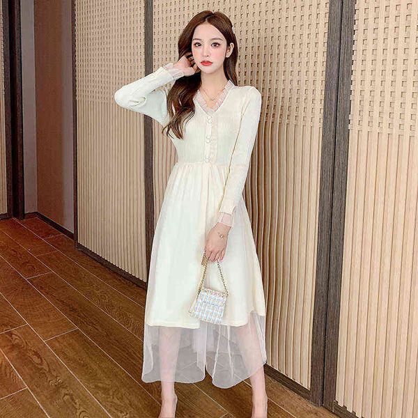 woman casual dresses 2022 french elegant v-neck mh stitched knitted dr's dresses looks thin in early autumn, Black;gray
woman casual dresses 2022 french elegant v-neck mh stitched knitted dr's dresses looks thin in early autumn, Black;gray