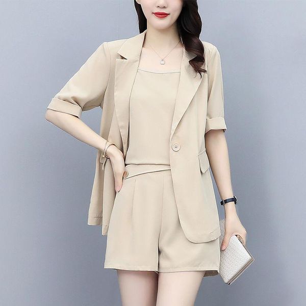 women's tracksuits women 2021 summer fashion three-piece sets female solid color loose coats and camisole ladies high waist shorts suit, Gray
women's tracksuits women 2021 summer fashion three-piece sets female solid color loose coats and camisole ladies high waist shorts suit, Gray
