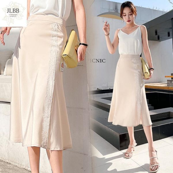 fashion summer satin elegant midi skirt office lady lace splicing slit skirts for women, Black
fashion summer satin elegant midi skirt office lady lace splicing slit skirts for women, Black