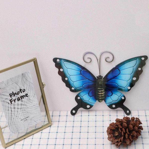 wall stickers 1 pc vivid butterfly lifelike decorative stylish hanging ornaments metal decor for decoration garden
wall stickers 1 pc vivid butterfly lifelike decorative stylish hanging ornaments metal decor for decoration garden