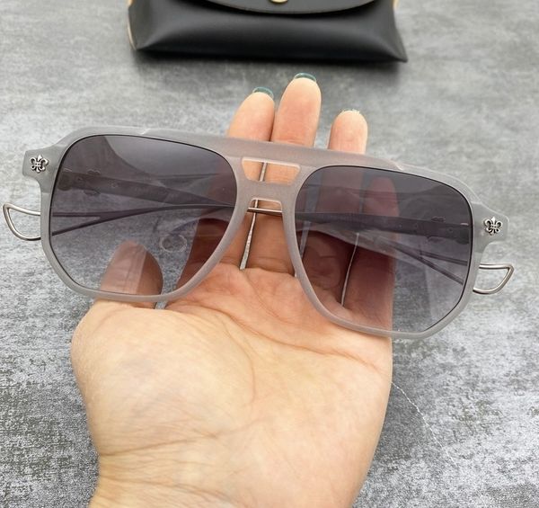 crosin double beam toad glasses fashion versatile and women's wide face sunglasses, White;black
crosin double beam toad glasses fashion versatile and women's wide face sunglasses, White;black