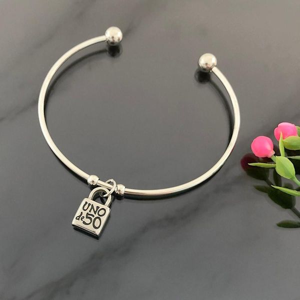 bangle unode 50 lock pendant opening stainless steel adjustable bracelet for men and women charm jewelry, Black
bangle unode 50 lock pendant opening stainless steel adjustable bracelet for men and women charm jewelry, Black