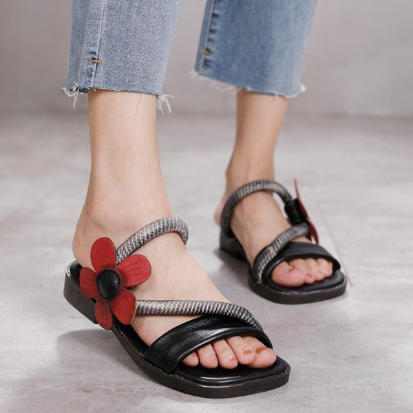 slippers 2021 spring and summer leather retro soft bottom handmade flowers mori beach women's sandals, Black
slippers 2021 spring and summer leather retro soft bottom handmade flowers mori beach women's sandals, Black