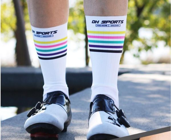 competitive socks cycling team sports tube summer breathable sweat-absorbent men women professional sport, Black
competitive socks cycling team sports tube summer breathable sweat-absorbent men women professional sport, Black