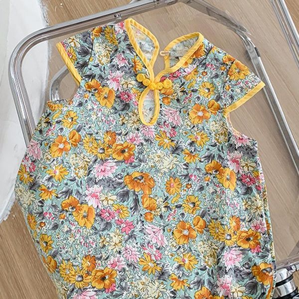 girl's dresses 2021 summer chinese cheongsam simple floral style children girl clothing dress for girls, Red;yellow
girl's dresses 2021 summer chinese cheongsam simple floral style children girl clothing dress for girls, Red;yellow