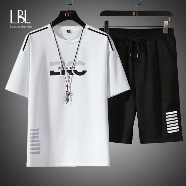 men's tracksuits shorts set men 2021 summer fashion fitness suit print t-shirt + sportswears 2 piece sets male jogger tracksuit, Gray
men's tracksuits shorts set men 2021 summer fashion fitness suit print t-shirt + sportswears 2 piece sets male jogger tracksuit, Gray